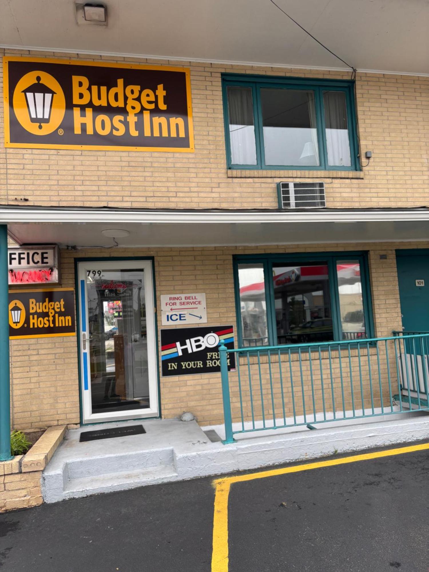 Budget Host Inn Somerset Exterior photo