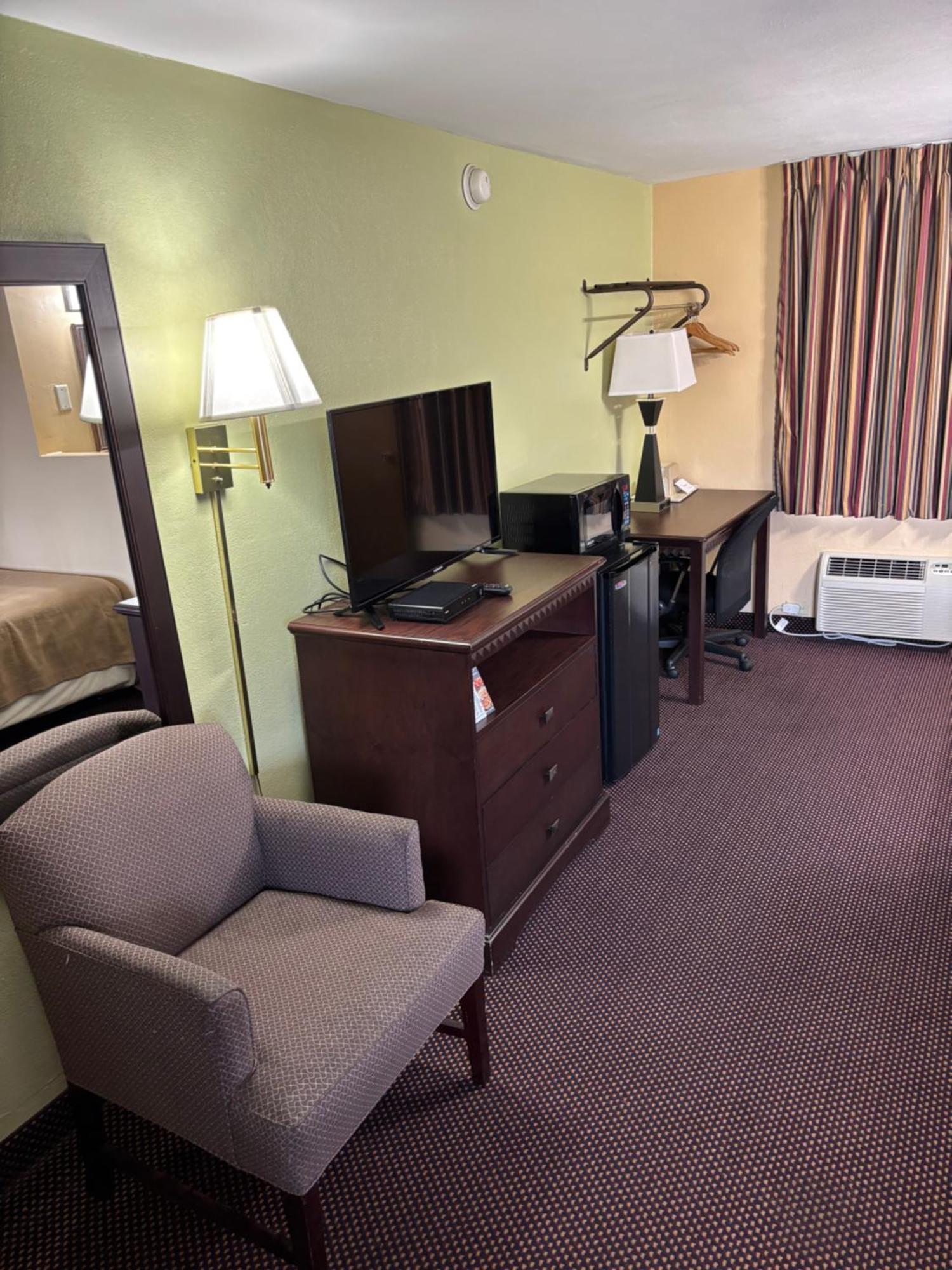 Budget Host Inn Somerset Exterior photo