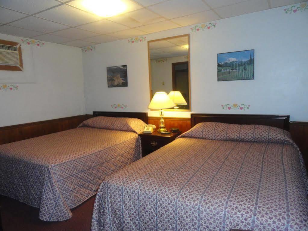 Budget Host Inn Somerset Exterior photo